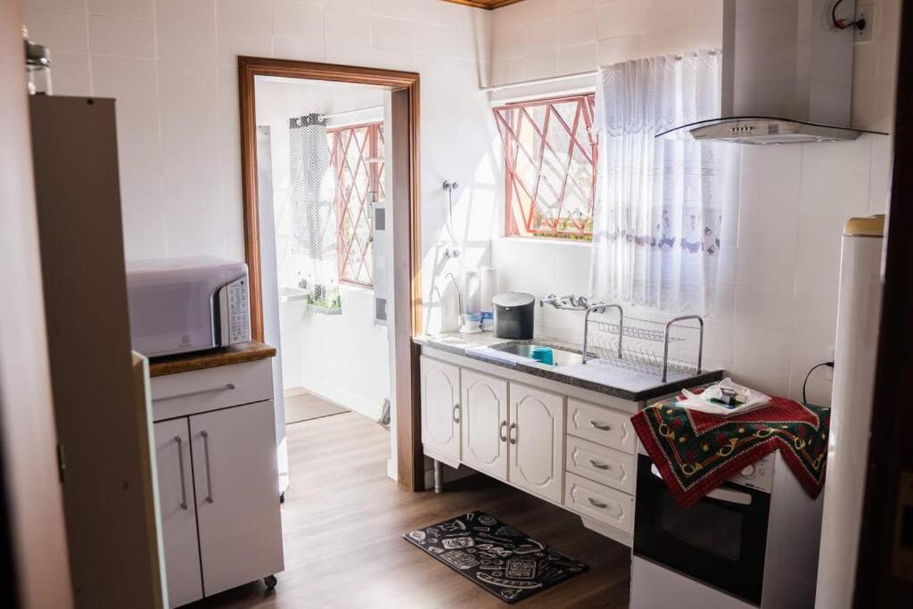 L 11 - Conforto E Otima Localizacao Apartamento *