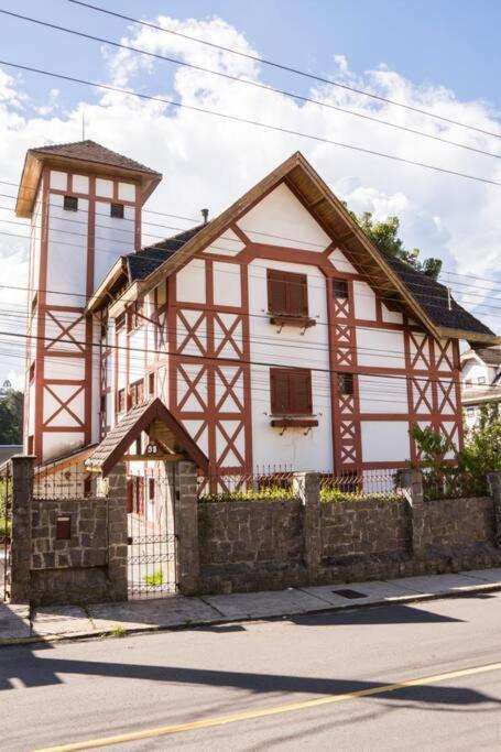 Apartamento L 11 - Conforto E Otima Localizacao